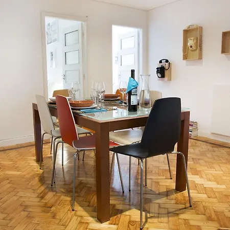 Lägenhet Charming Trindade Apartament